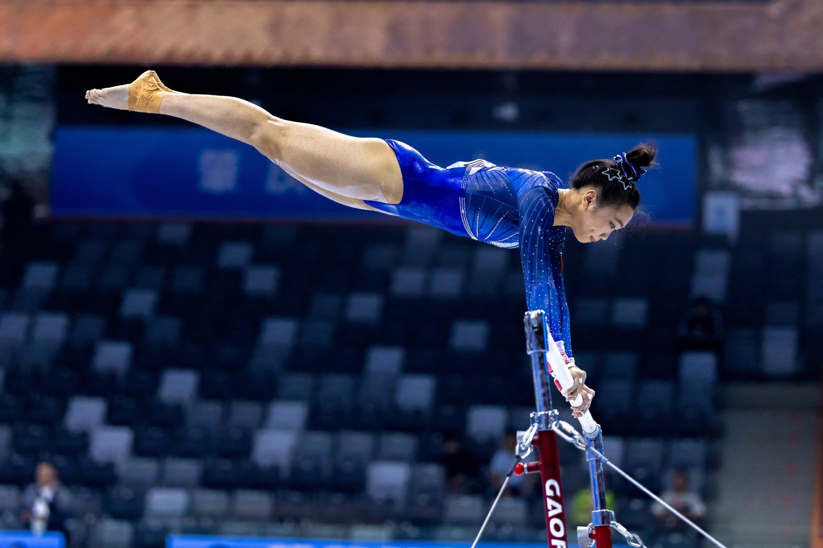 从替补席打回首发的男人